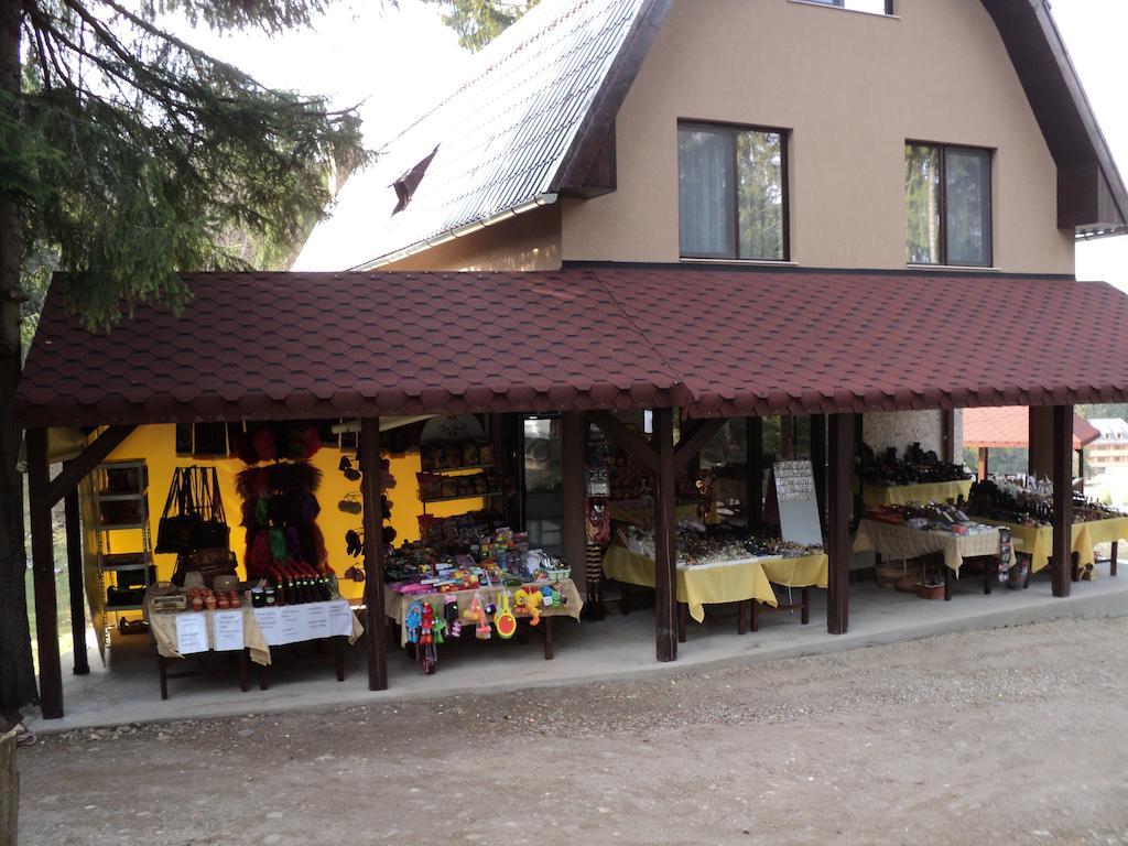Cabana Suvenirurilor 스커리쇼아라 외부 사진